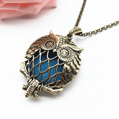 Owl bronze necklace